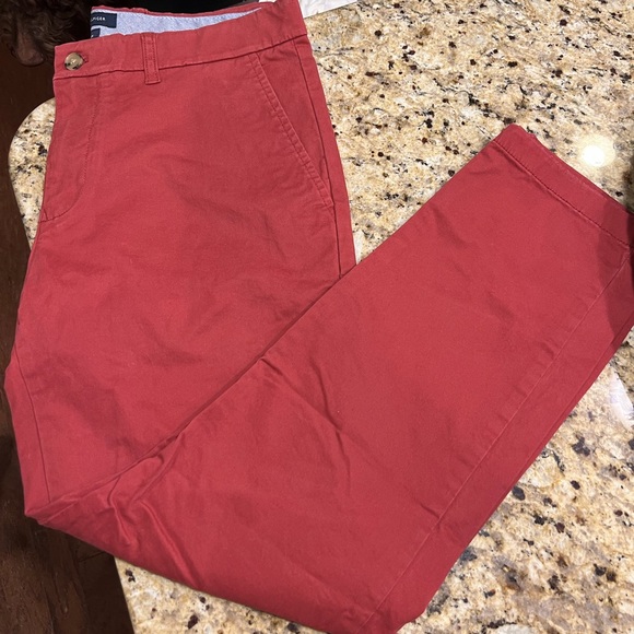 Tommy Hilfiger Chino Pants - Picture 4 of 4